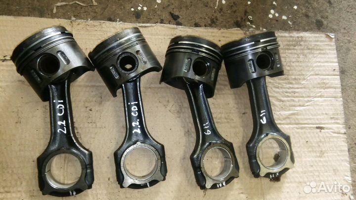 Мерседес 2.2cdi.Поршни,шатуны