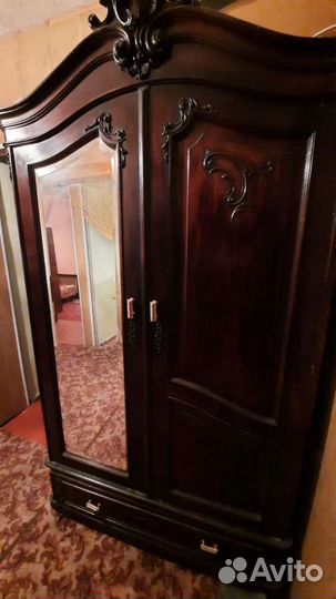 Мебель антиквариат