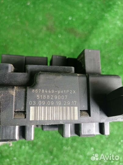 Блок предохранителей Вольво s60