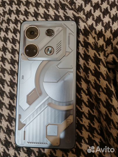 Infinix GT 10 Pro, 8/256 ГБ