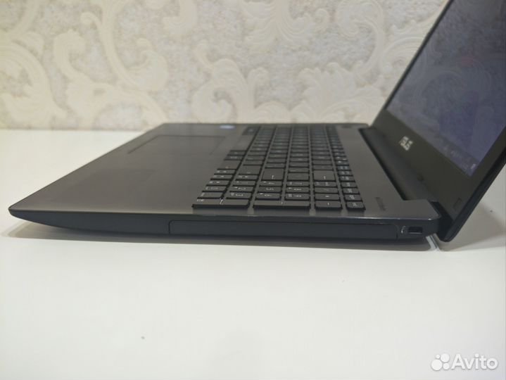 Asus X553S(SSD/8gb/15.6)