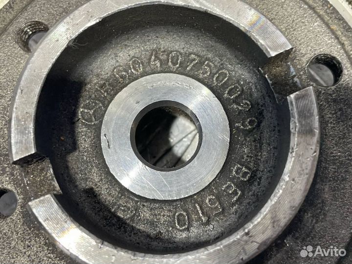 Б/У Шестерня привода тнвд под крест MB#001