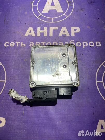 Блок управления двигателем Volkswagen Touareg 7L 2