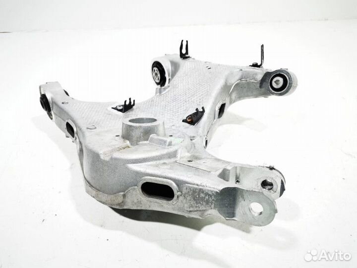 Рычаг задний правый Land Rover Discovery Sport