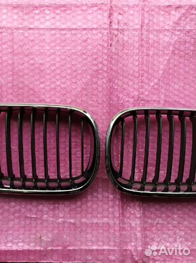 Решетка радиатора BMW 3 E46 рестайл