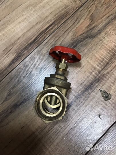 Задвижка запорная клиновая