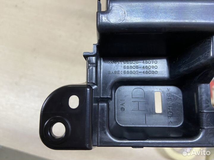 Накладка центральной консоли Lexus RX4