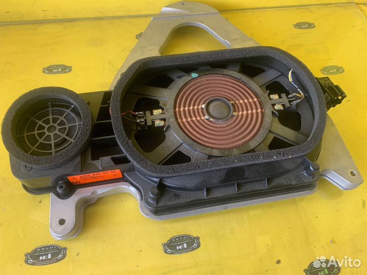 Сабвуфер Mercedes Benz W204 W207 w204 w207