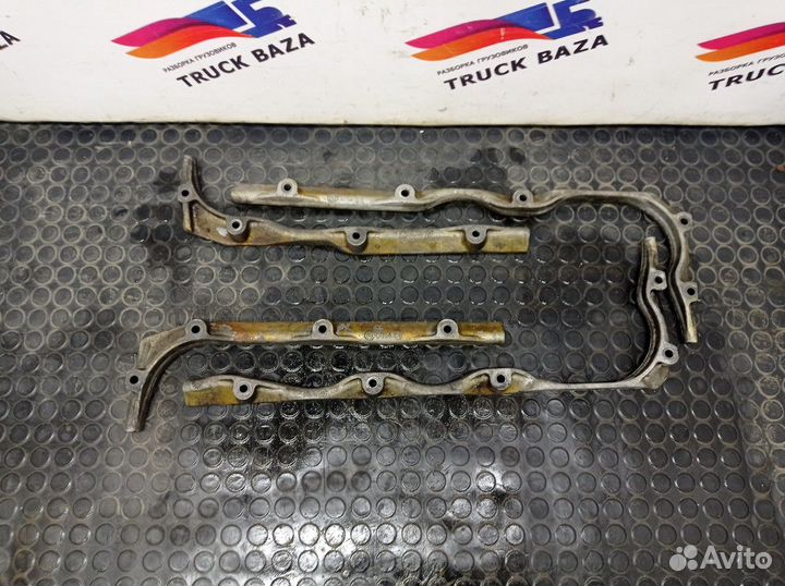 Кронштейн масляного поддона комплект