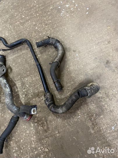 Патрубок двигателя Ford Transit Connect