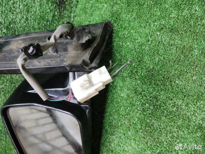 Зеркало заднего вида левое Toyota Estima, II Реста