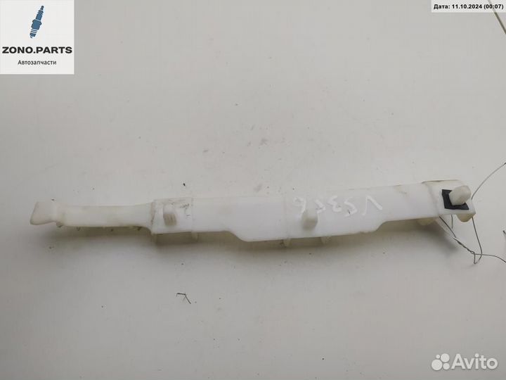 Кронштейн бампера заднего на Nissan Micra K12 (2003-2010)