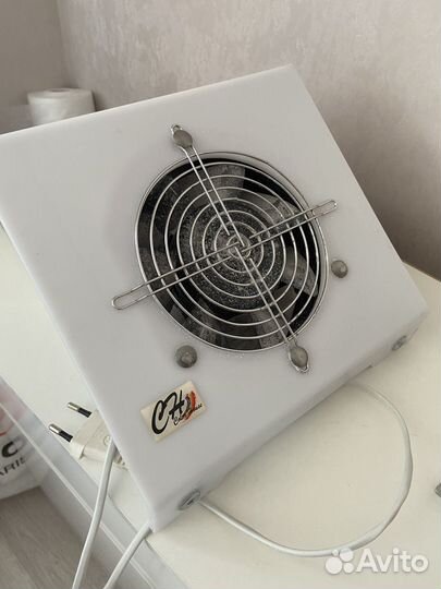 Пылесос для маникюра