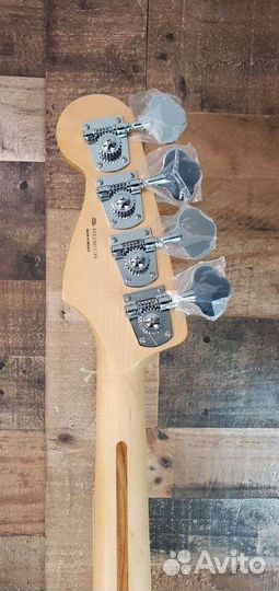 Fender Player Jaguar Bass MN Sea Foam Green