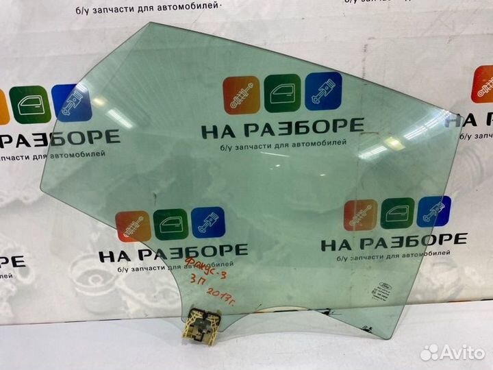 Стекло двери заднее правое Ford Focus 3