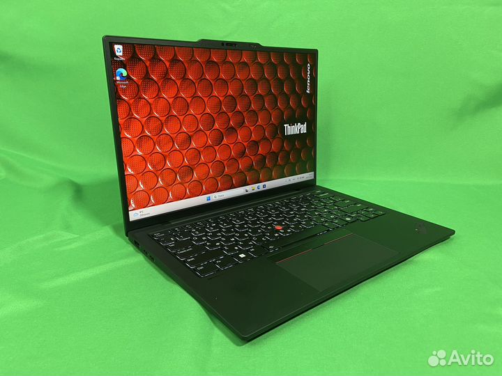 Lenovo ThinkPad X1 Carbon gen 12 \ Ultra-7 \32-512