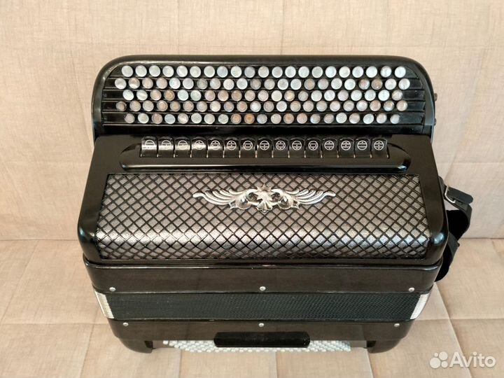 Коллекционный баян Юпитер,мастеровой,супер уровня