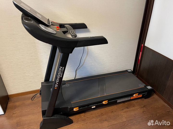 Беговая дорожка электрическая б/у как новая