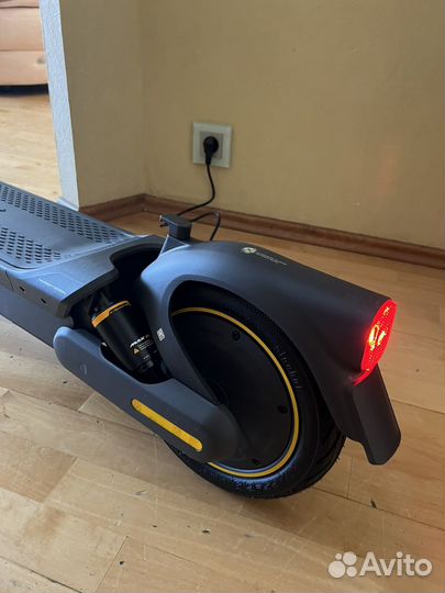 Ninebot by Segway Kickscooter MAX G2