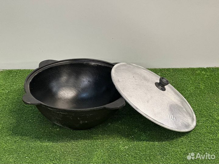 Казан чугунный