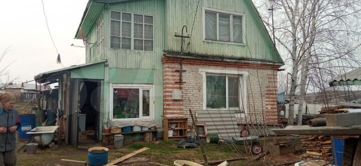 Дом 30 м² на участке 20 сот.