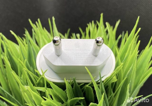 Зарядный блок apple 20w