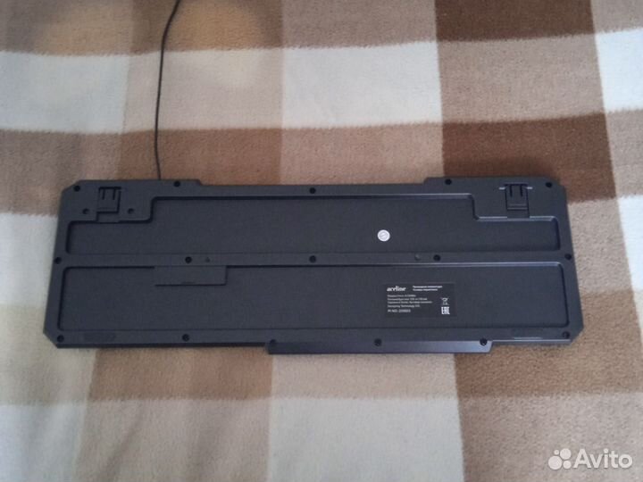 Игровая проводная клавиатура