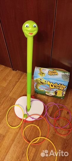 Танцующий червячок с кольцами