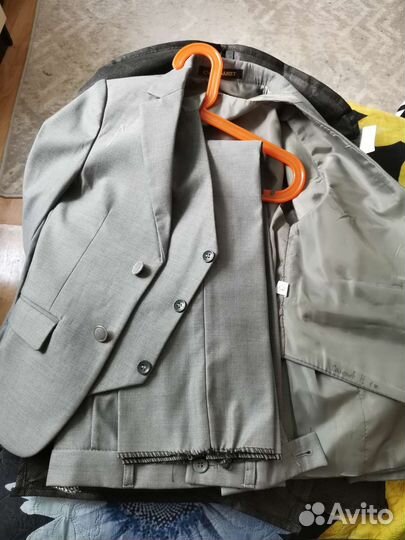 Костюм тройка на мальчика