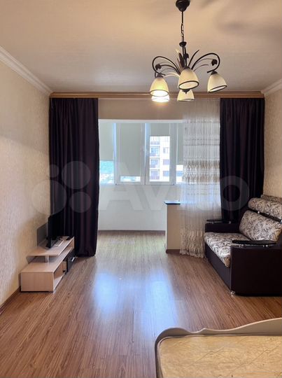 1-к. квартира, 40 м², 8/10 эт.