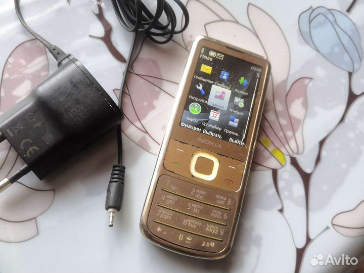 Кнопочный телефон Nokia
