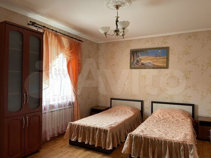 Комната 18 м², 1/3 эт.