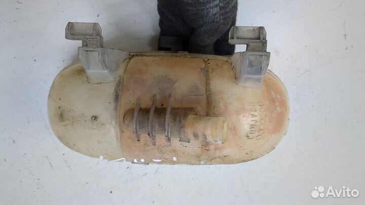 Бачок расширительный Opel Vivaro