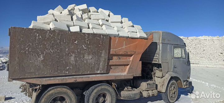 Камень белый