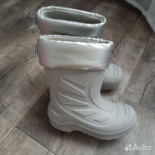 Детские резиновые сапоги