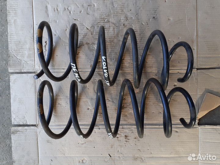 Пружина передней подвески Вольво S80 2.4 98-06г.в