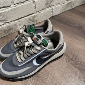 Nike waffle sacai clot