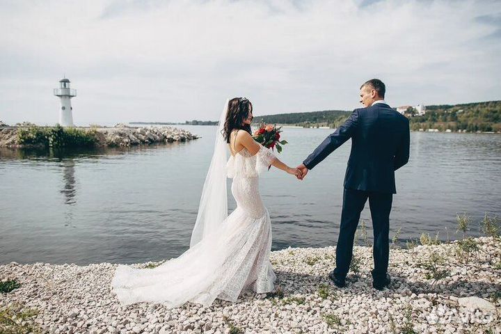 Платье свадебное