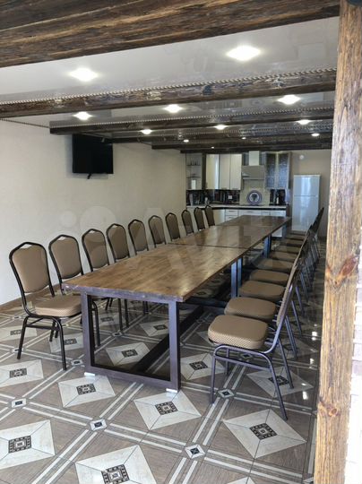 Коттедж 300 м² на участке 10 сот.