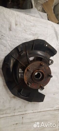 Ступица передняя правая Lexus Rx330 MCU33 3MZ-FE