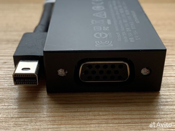 Адаптер Microsoft Mini DisplayPort VGA