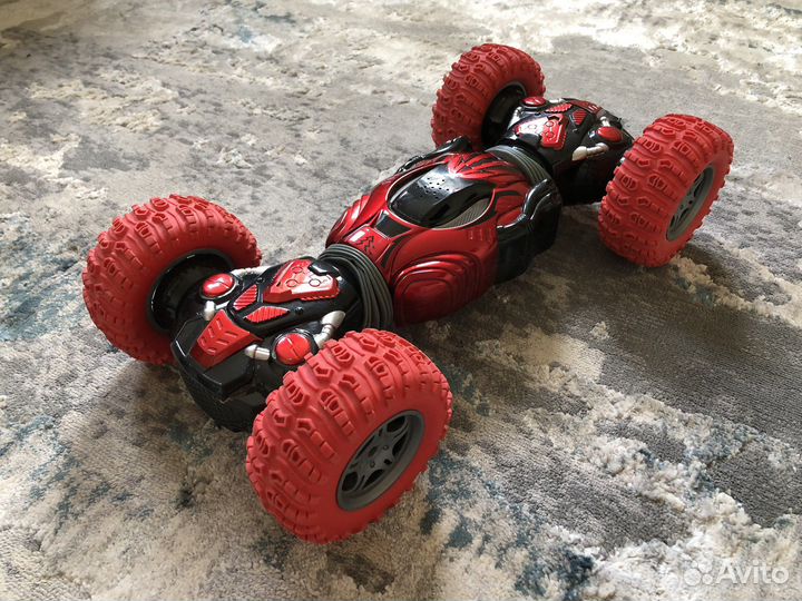 Машинка перевертыш на радиоуправлении