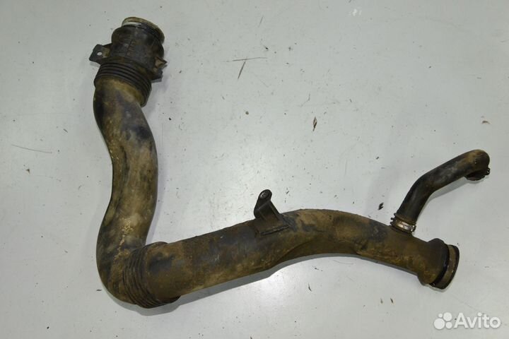 Патрубок интеркулера Discovery 3 2.7