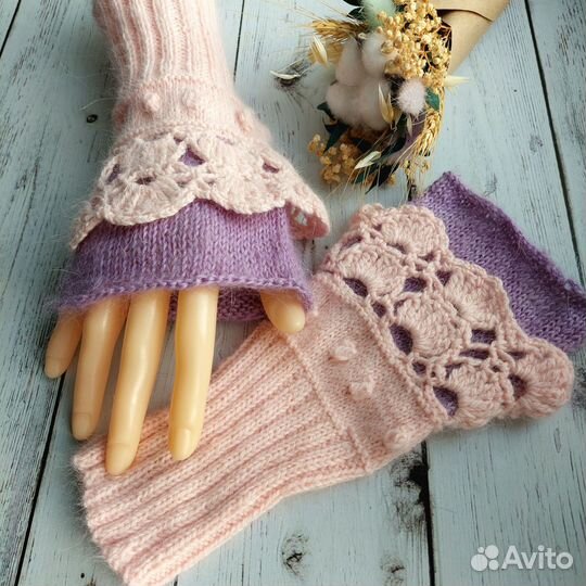 Митенки вязаные женские ажурные ручной работы