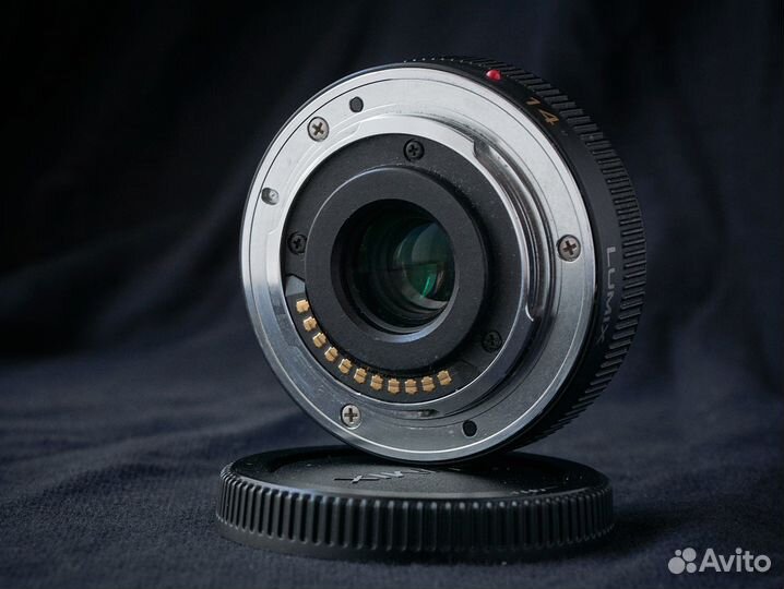 Panasonic Lumix 14mm f/2.5