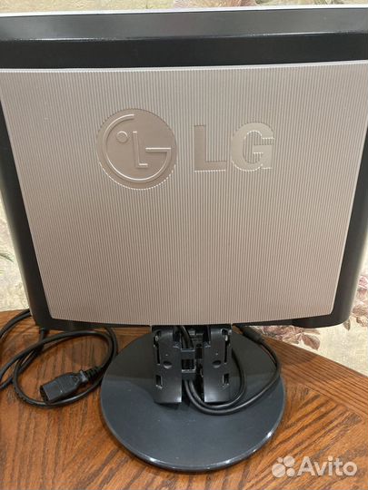 Монитор для компьютера бу