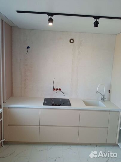 Кухонная столешница с интегрированной раковиной