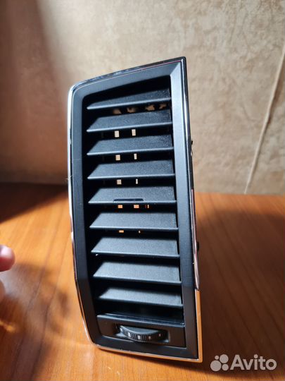 Дефлектор воздушный Skoda Kodiaq 565820952cryp