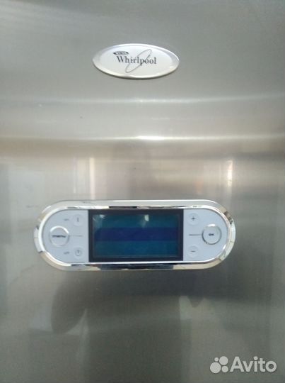 Холодильник Whirlpool