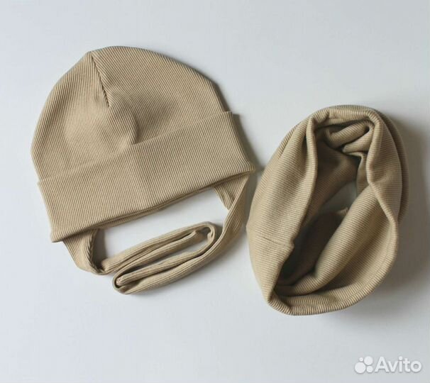 Детская шапка на завязках